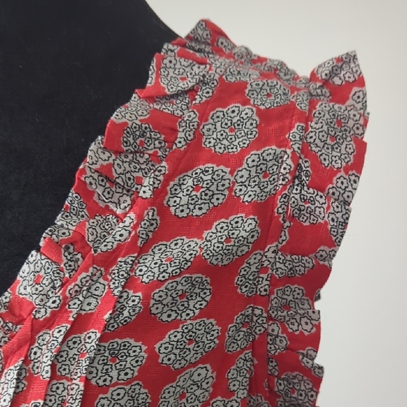 Anthropologie Pink and White Ruffled Sleeveless Blouse Size L - Picture 4 of 8